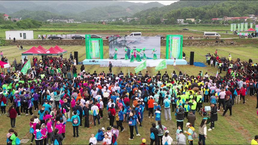 旅游｜莲花神仙谷首届体育旅游文化艺术系列活动暨首届乡村运动会盛大举行