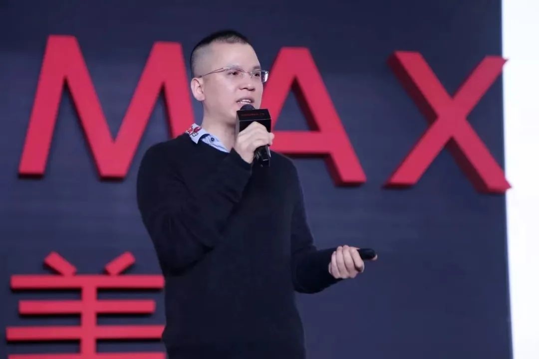 潮汕老板高薪挖美女，花40亿蹭流量，公司要上市却被质疑吃老本？