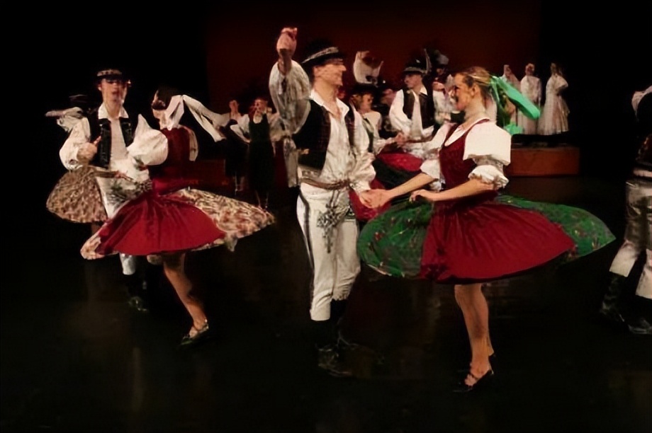 为什么叫做华尔兹,华尔兹为什么叫舞蹈