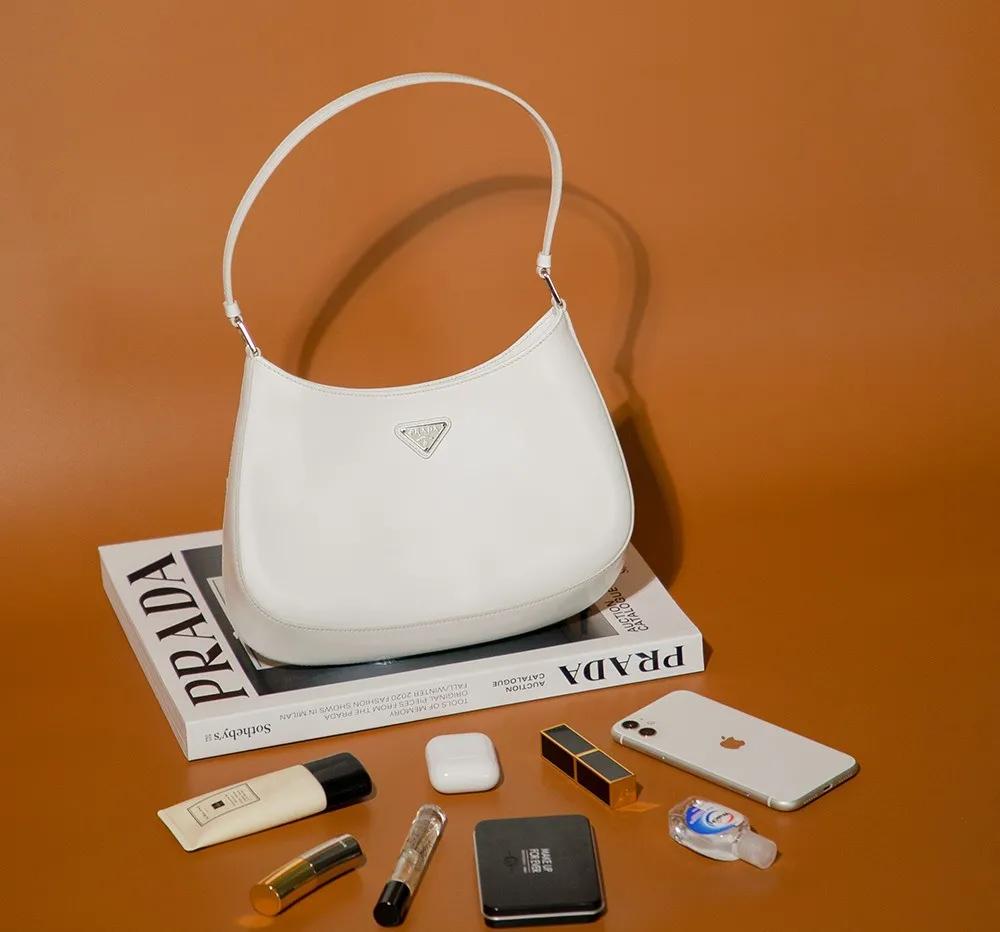 实用大牌包包大容量推荐平价,大容量有质感包包推荐