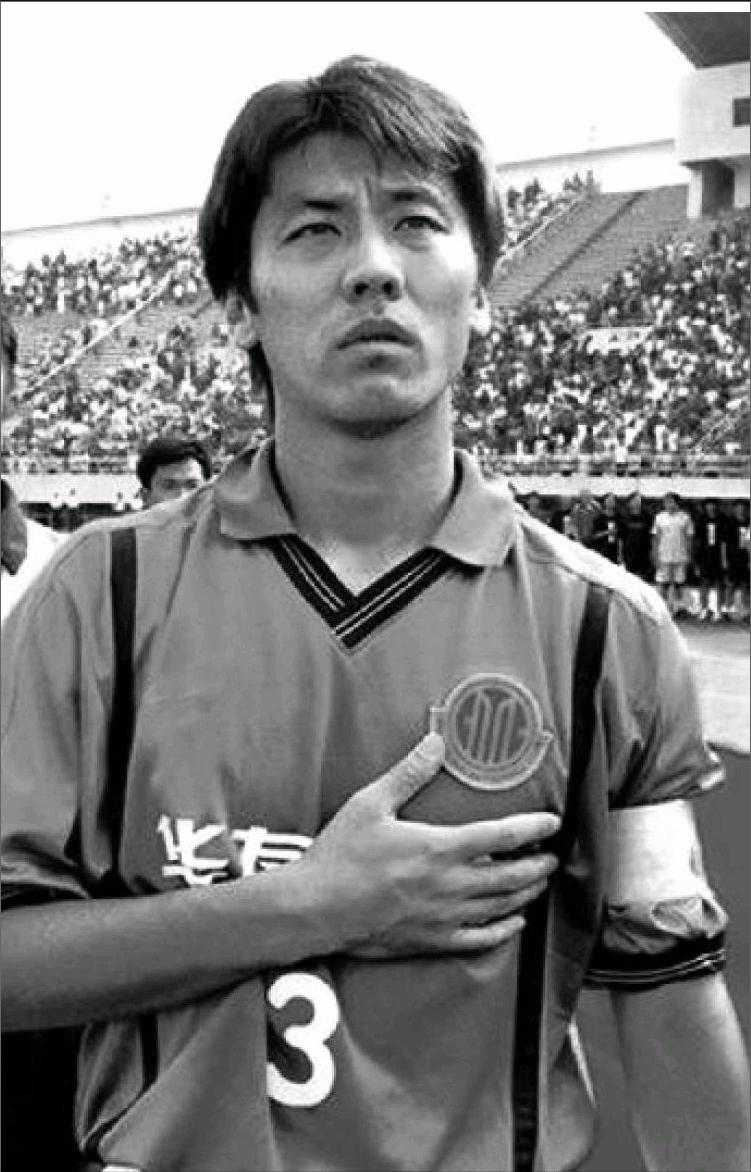 星光熠熠战绩,有史以来足球最佳11人阵容