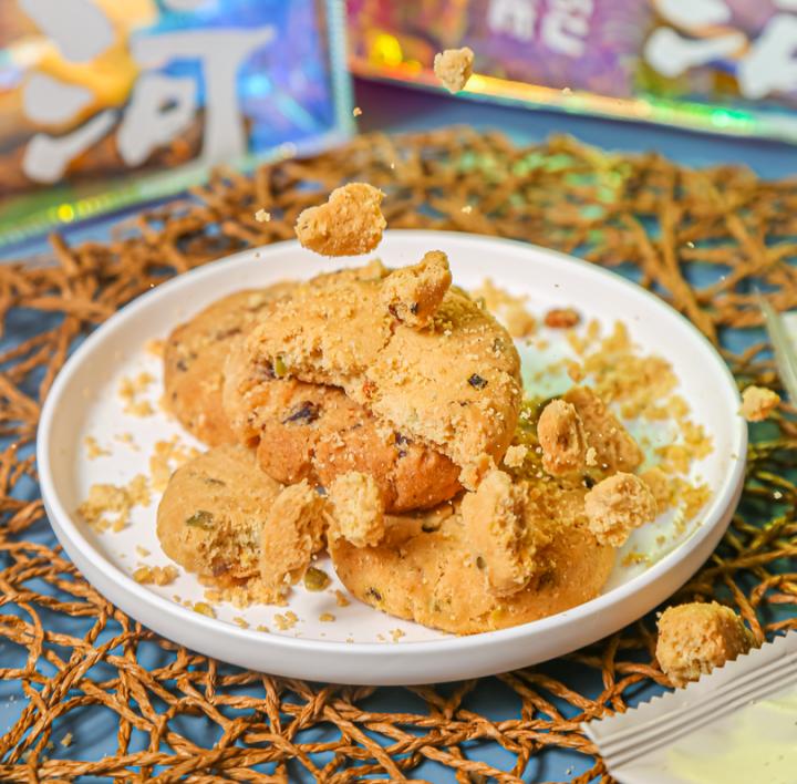 乘着新中式烘焙的东风，不起眼的桃酥翻身了？