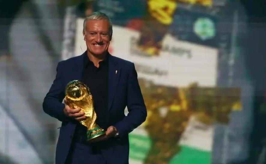 2022年卡塔尔世界杯珍藏册,收藏卡塔尔世界杯9大难忘瞬间