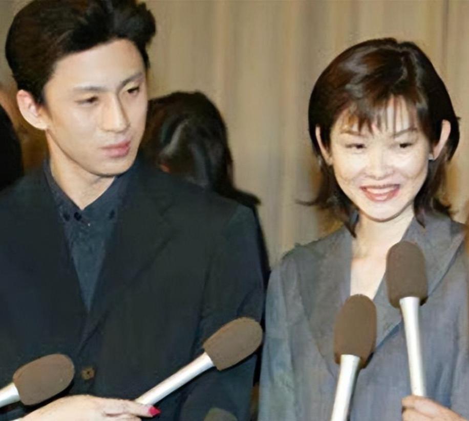 日本从小帅到大的男生藤间斋,藤间斋到底有多可爱