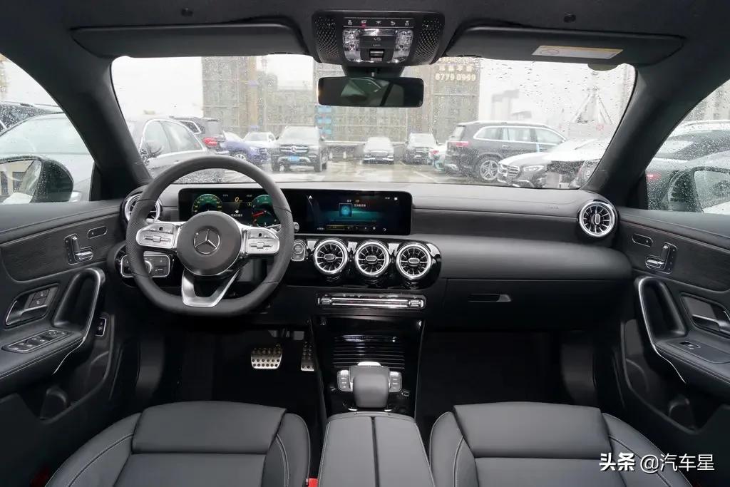 奔驰cl多少马力,奔驰cla220四门款