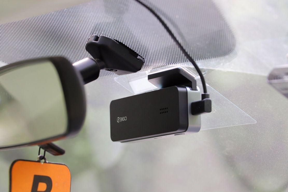 360行车记录仪k580安装教程,隐藏行车记录仪360
