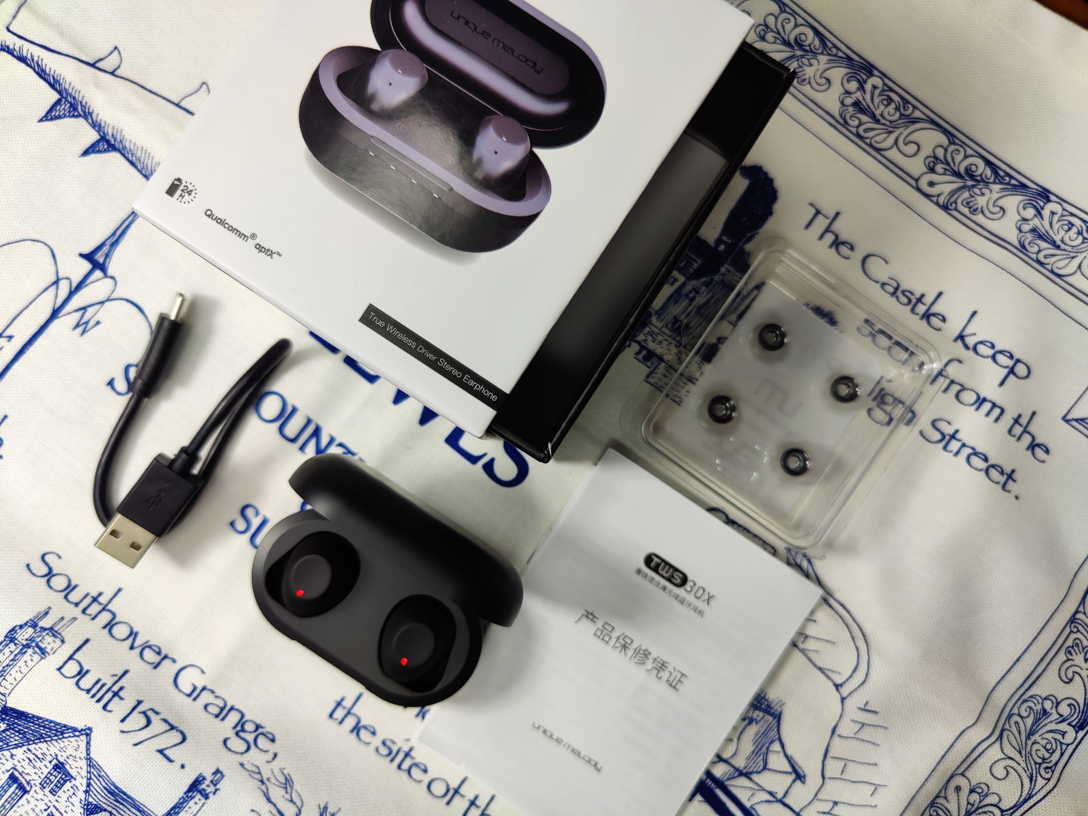 um30x蓝牙耳机测评,tws耳机推荐高端耳机测评