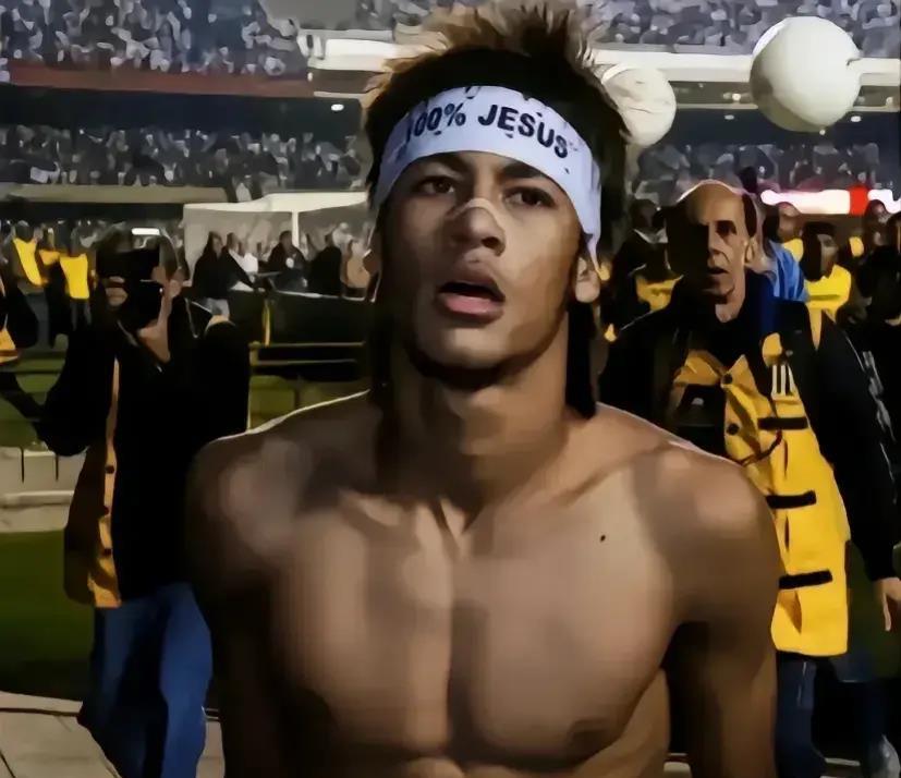 未来球王内马尔姆巴佩,内马尔经典过人姆巴佩