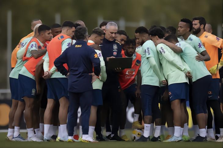 巴西队世界杯大名单公布瞬间,巴西队冲击世界杯冠军