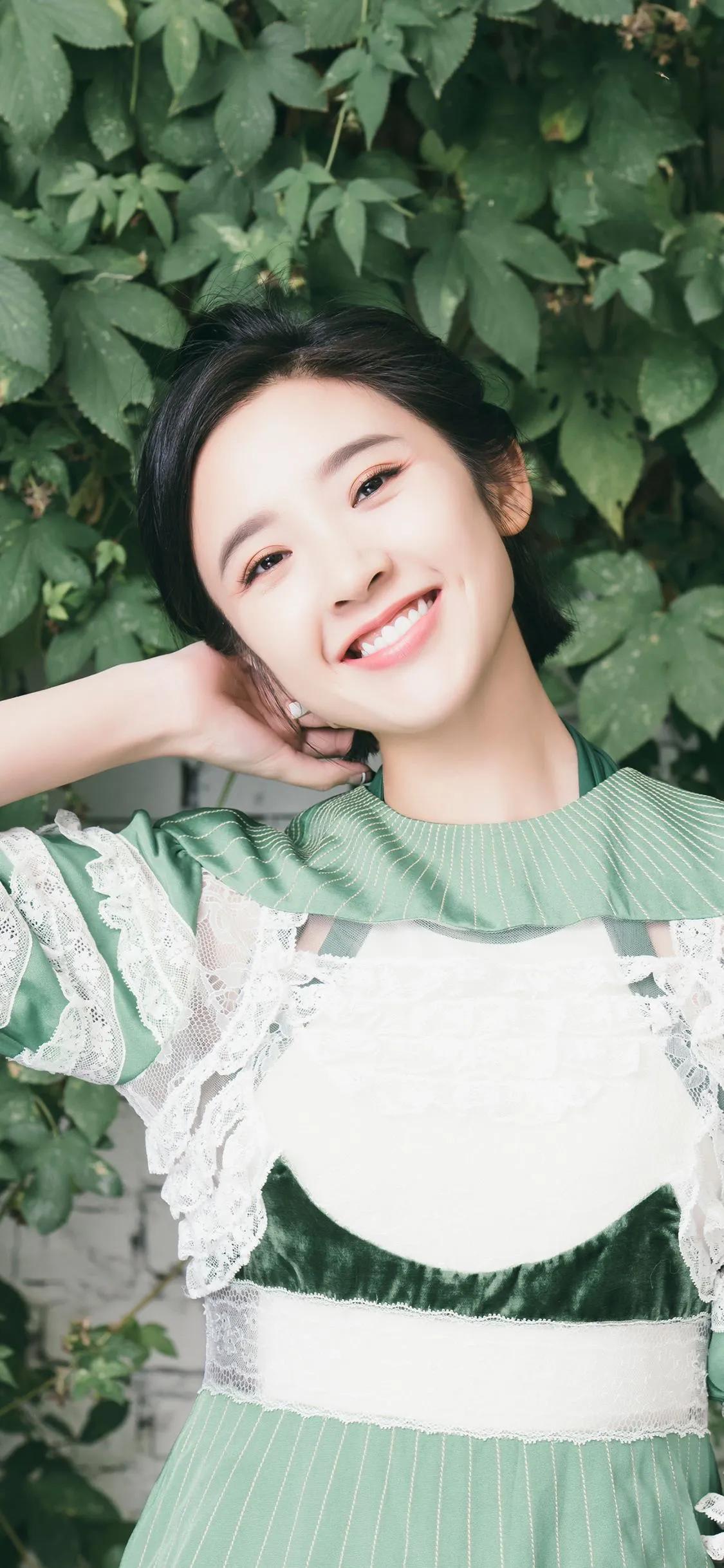 唐艺昕年轻时颜值,唐艺昕惊艳写真大图