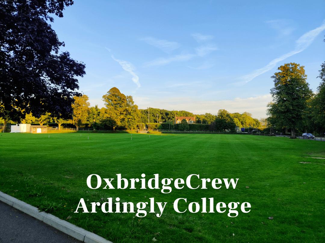 英国女王和菲利普亲王深情对视,英国国王学院高中