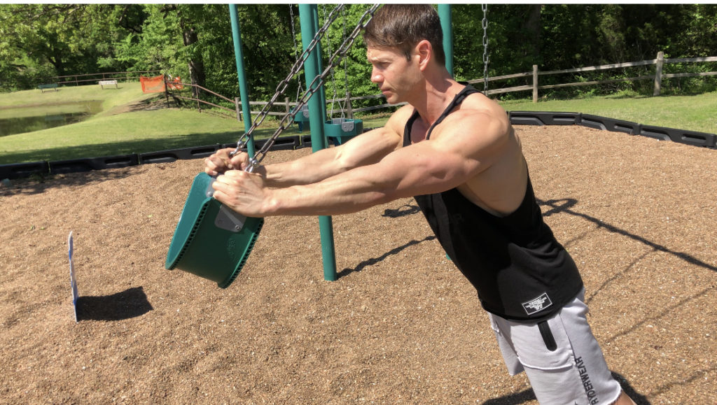 在公园怎么做力量训练,健身秋千教程