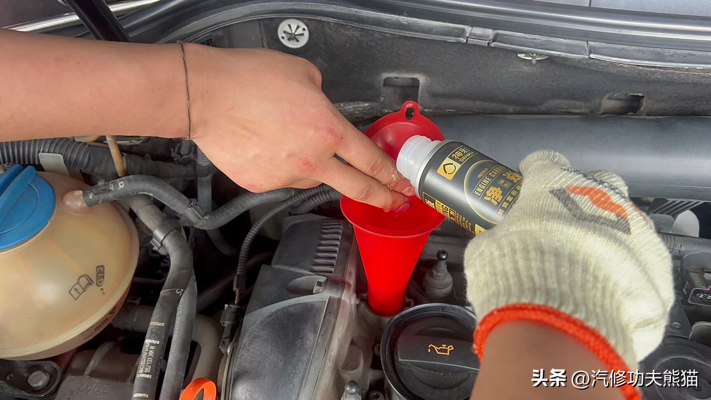 2017款大众迈腾10万公里烧机油,十年的迈腾怎么样后期维修费用