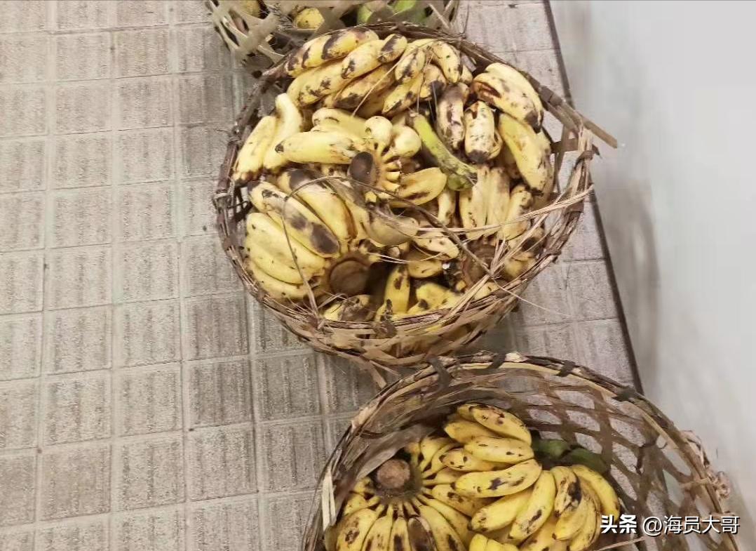 国际海员国庆节船上聚餐,海员在船上的海鲜大餐