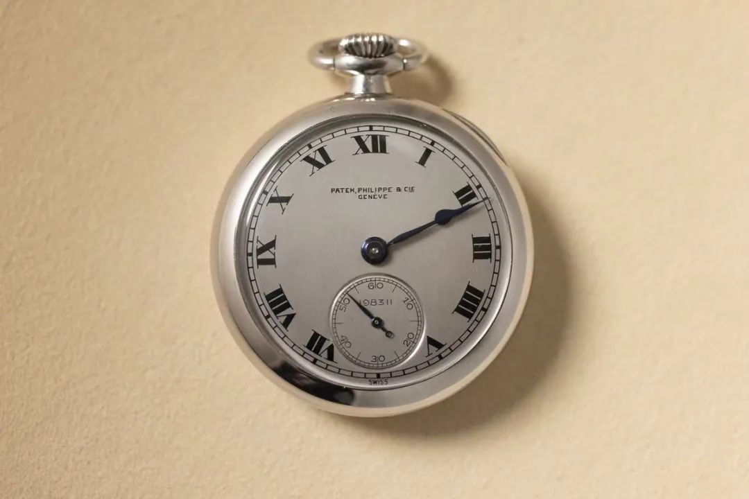 顶级腕表买出去没人要,顶级奢侈品名表百达翡丽