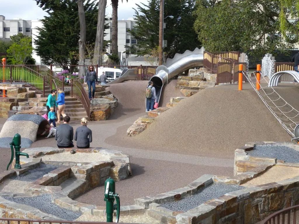 儿童游乐园景观设计手绘,儿童游乐场景观设计哪家好