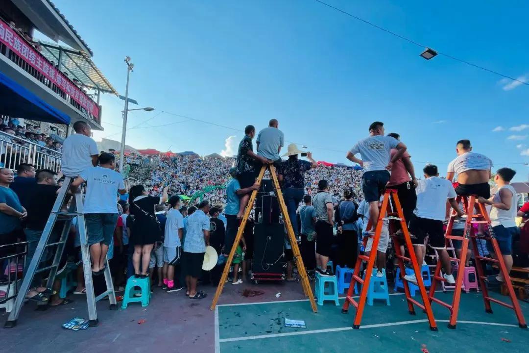 村BA再度来袭，悲哀的是中国篮球和中国足球。