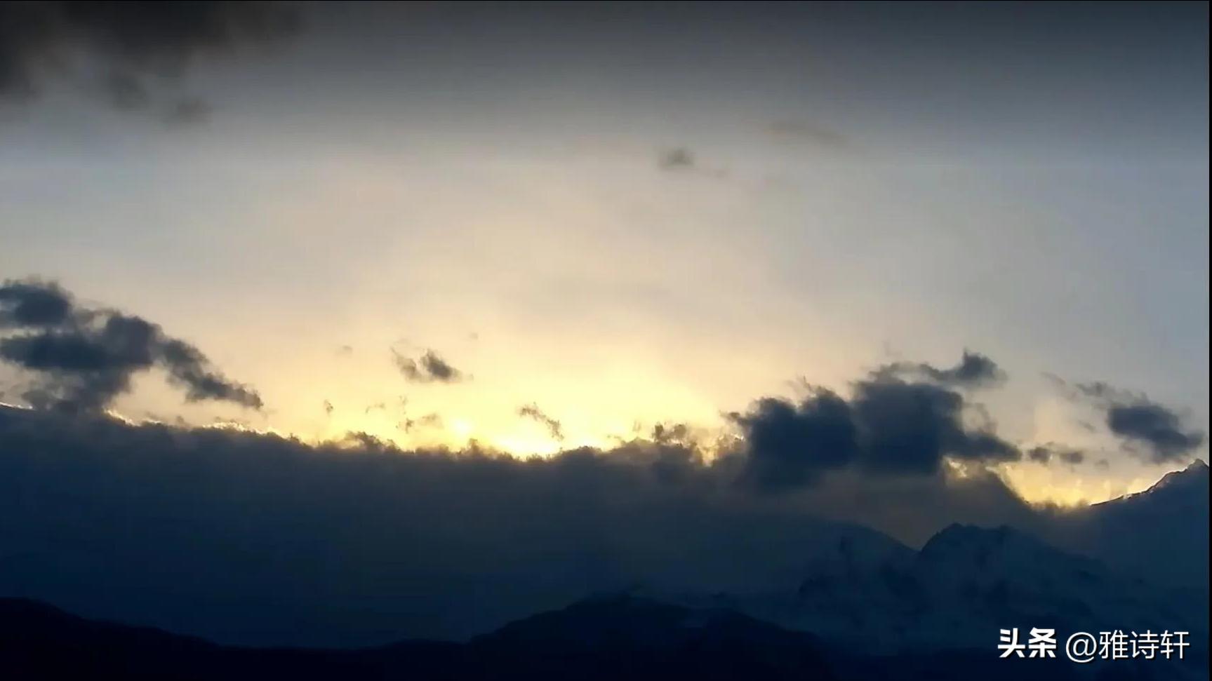 足不出户看大美云南,看到梅里雪山主峰卡瓦格博峰真美