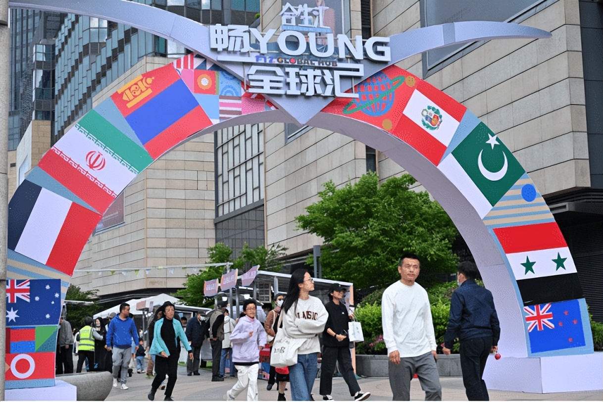 全球知名品牌及创新产品亮相畅young全球汇，足不出“沪”去赶集