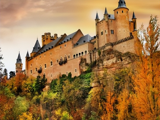 兄弟会成立的意义，学者如何看待，这与罗西克鲁亚宣言有何关系？