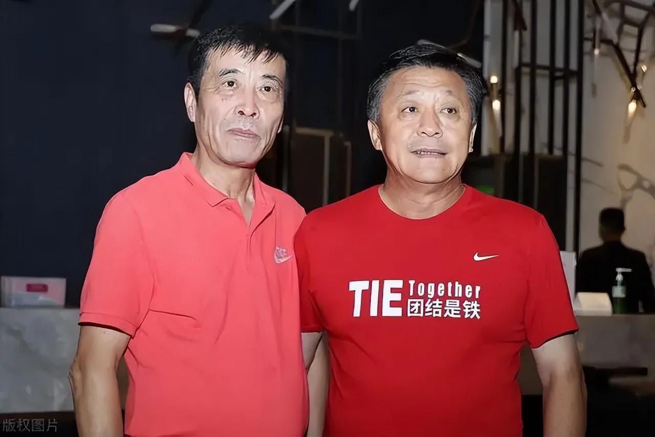 太意外！三位足球媒体人互撕，或揪出幕后大鱼，李铁案或提前收网