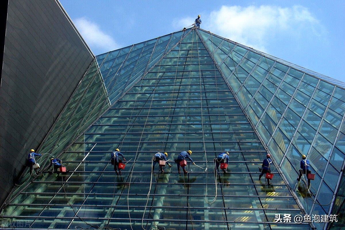 深圳打工的农民工生活记录,深圳南山科技园日结临时工
