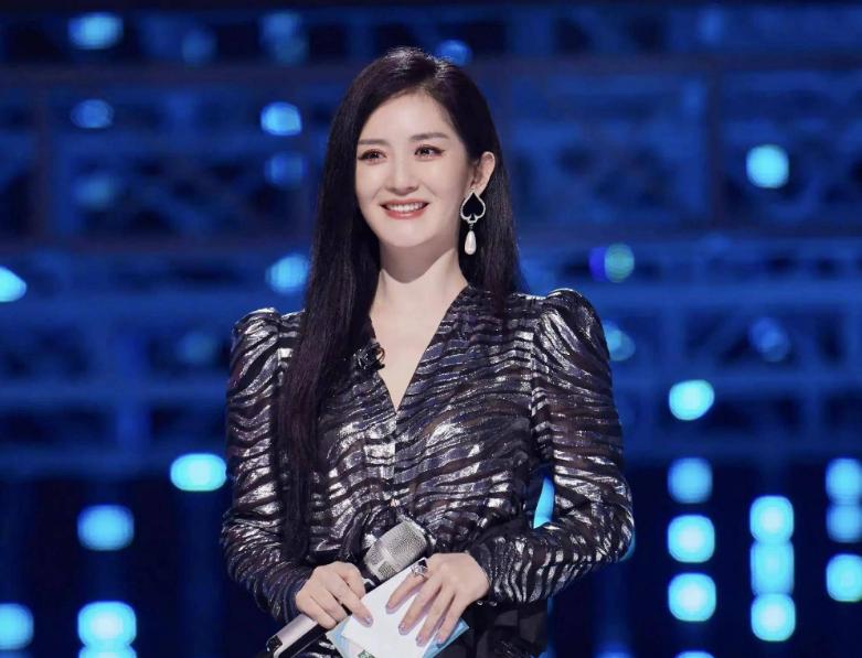 谢娜刚嫁给张杰,就因病切除了单侧输卵管,张杰:我只要她健康!