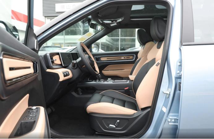 吉利icon巧克力这款车怎么样,2023款全新吉利icon巧克力版