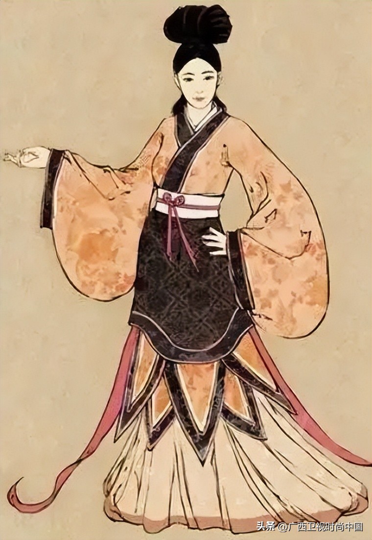 蝴蝶结的最佳搭配,大蝴蝶结怎么搭配好看图片