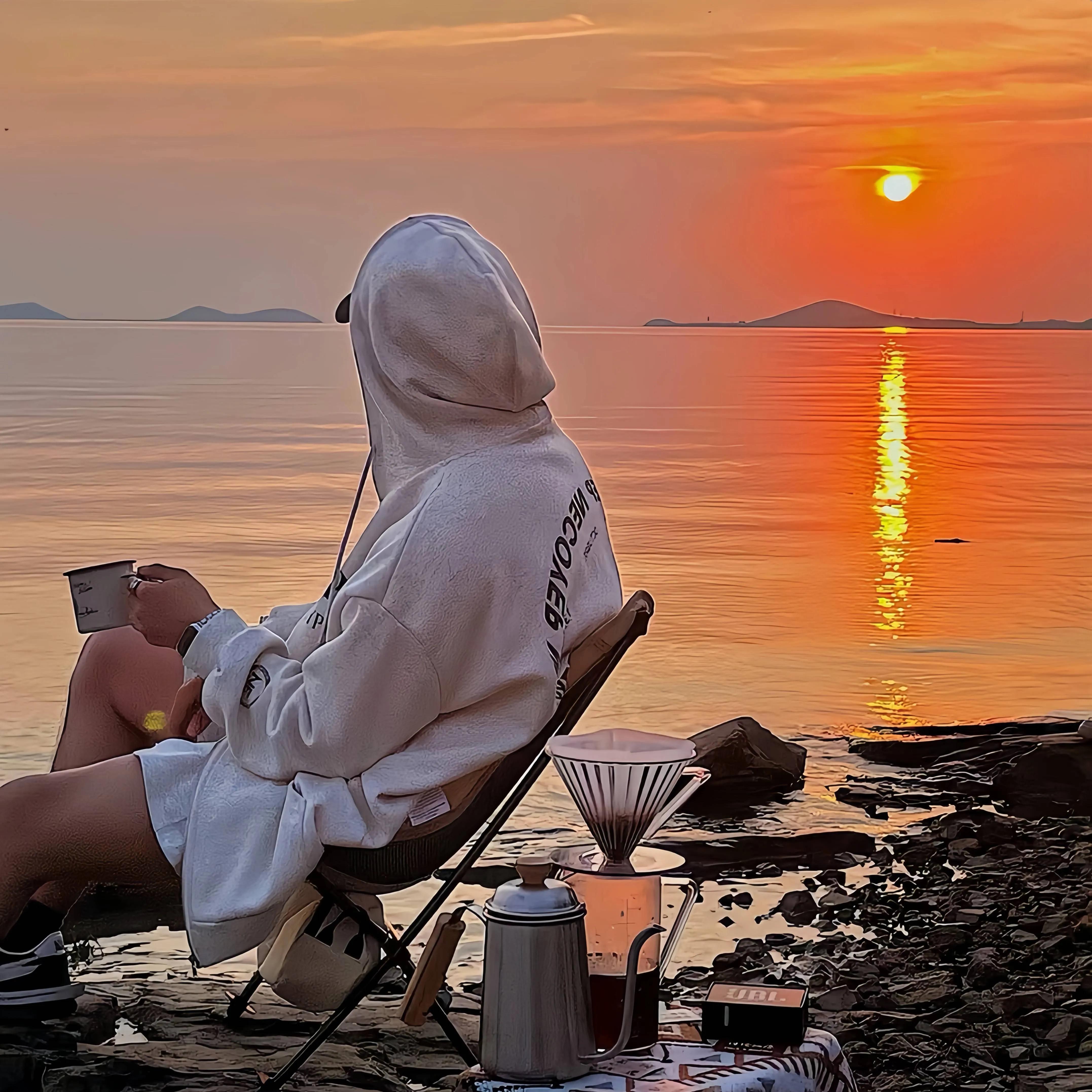 成熟稳重痞帅的男人头像,成熟痞帅男头像