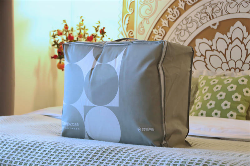 白鹅绒被贵不贵,网易严选鹅绒被羽绒被官方旗舰店