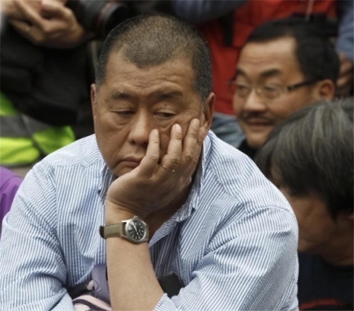 港独大佬*智英黎**：民族败类还敢祸国殃民？