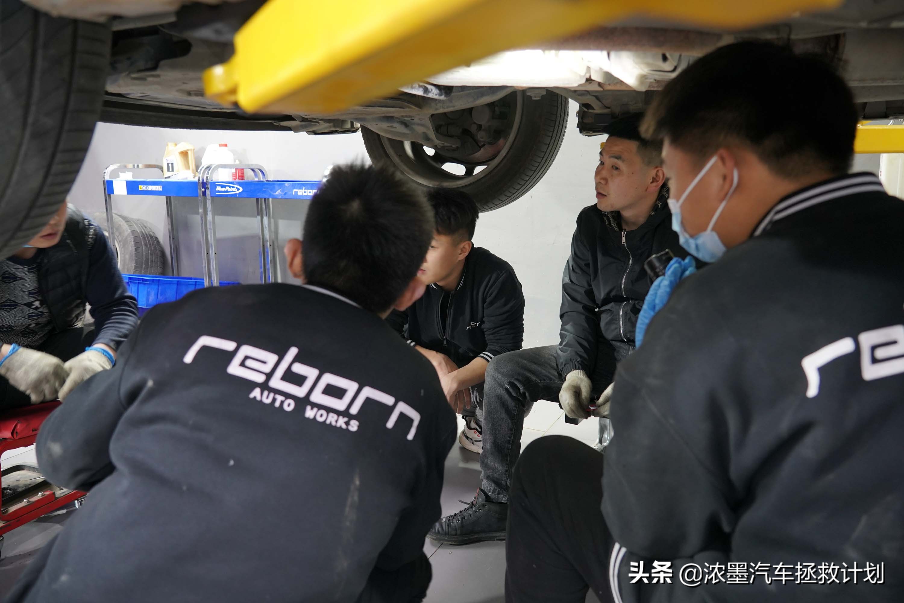 奔驰唯雅诺翻新全过程,奔驰唯雅诺翻新升级价格