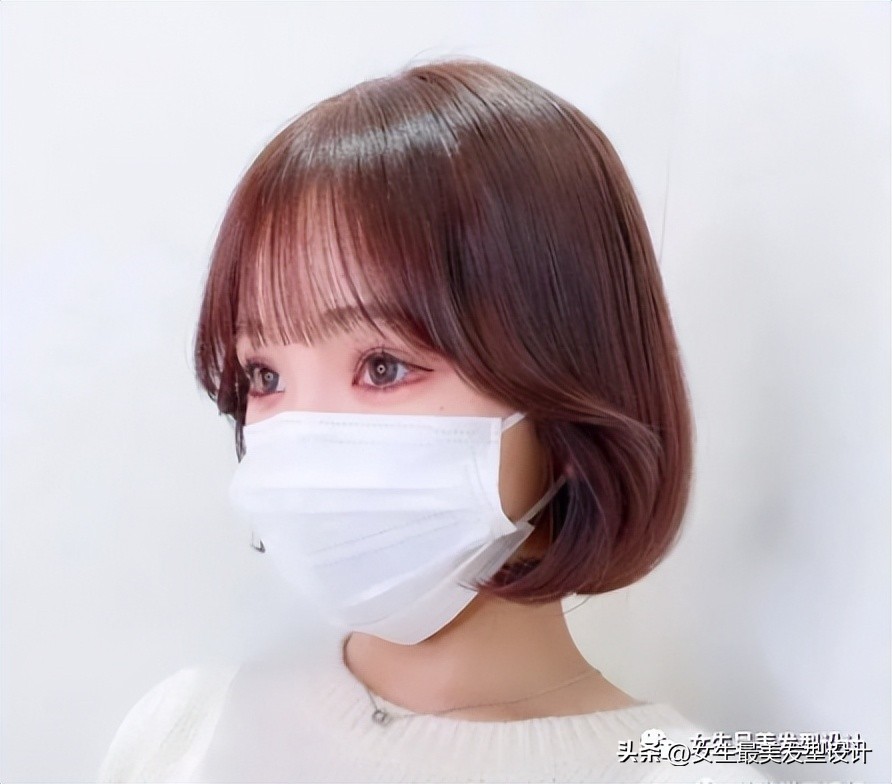 烫短发内扣的步骤,烫外翻内扣卷发教程短发