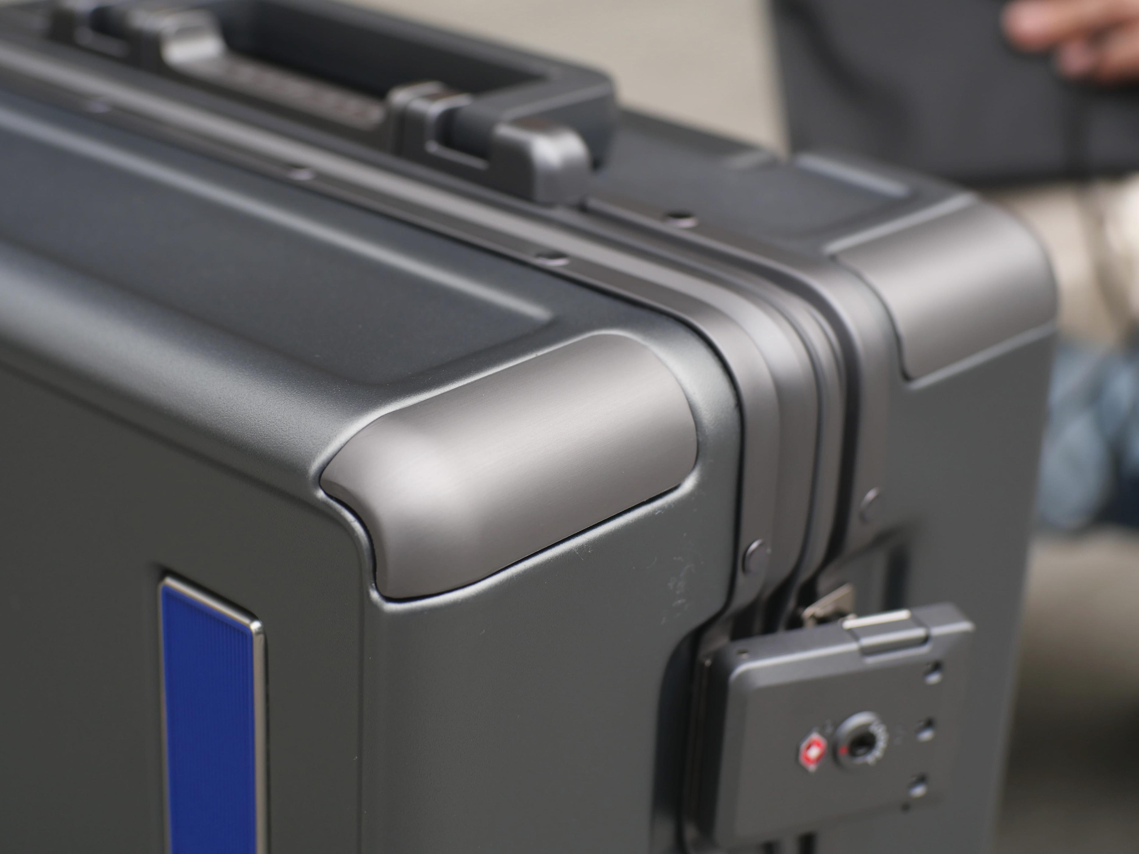 长途旅行买什么旅行箱好,旅行时如何选择合适的旅行箱