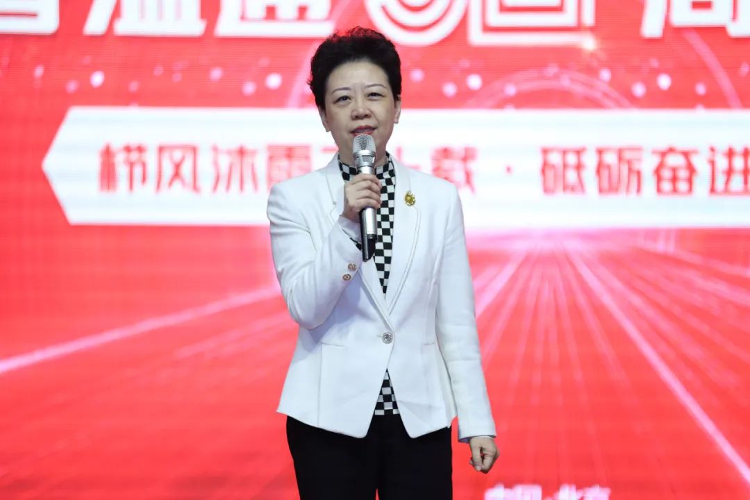 热烈庆祝北京冬奥会成功开幕,热烈庆祝北京冬奥会成功举办