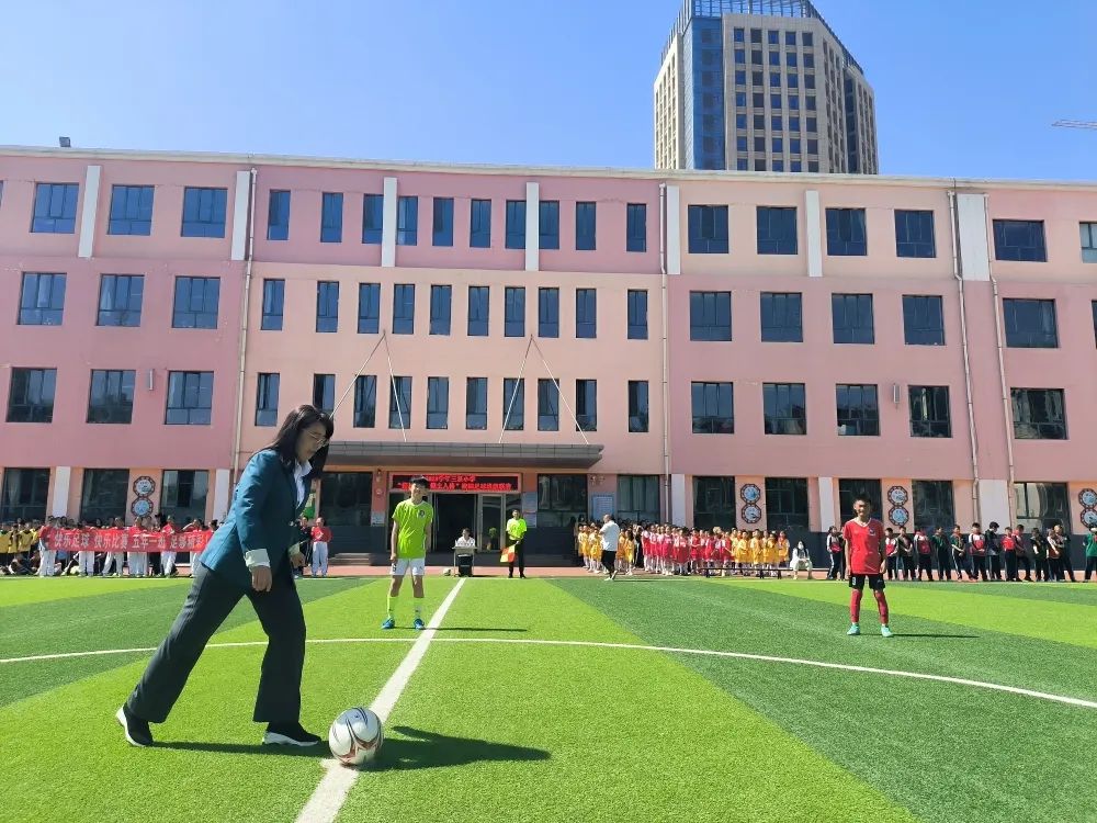 青山小学足球赛,包头市市长杯小学足球比赛