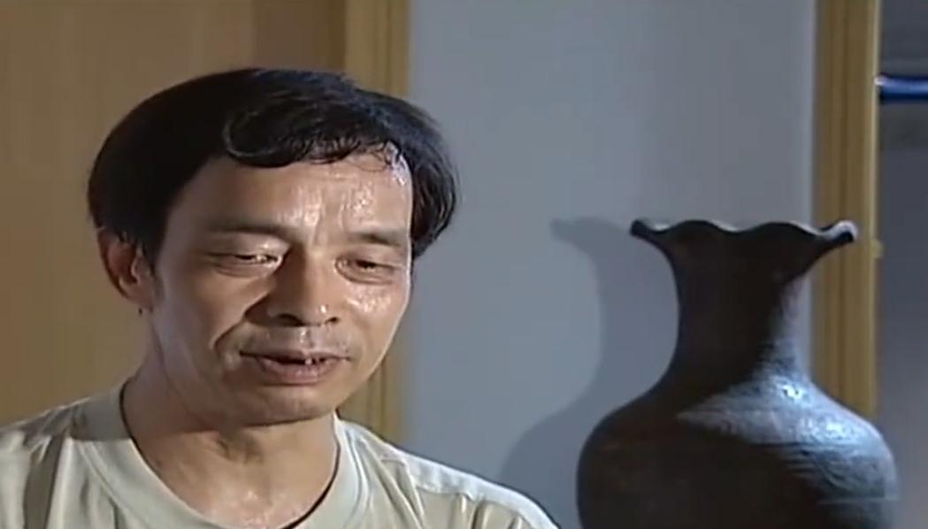 湖南惊现黄金水宝瓶,一男子挖到一宝瓶鉴定后价值不菲