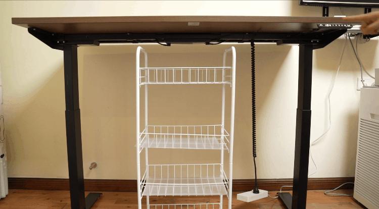 自己办公桌面布置,最简单的办公室桌面布置图