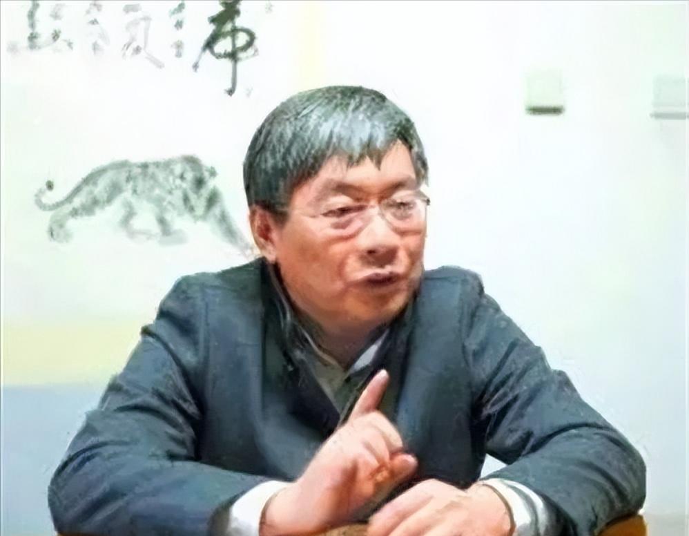 鉴宝专家17万骗走农民传家宝,鉴宝专家骗8000万后来怎么样