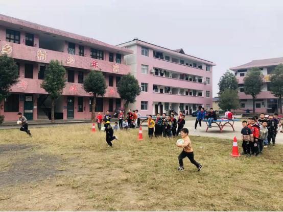 双减落地开花校园绽放澎湃活力,双减如何在中学落地