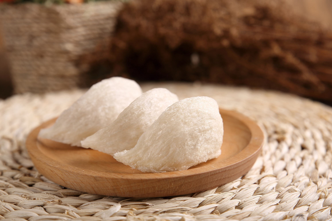 无脚鸟飞走,无脚雨燕如何繁殖