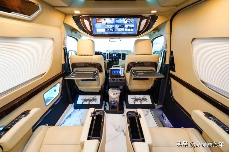 七座进口丰田海狮蓝牌可驾驶,全新丰田海狮七座商务车