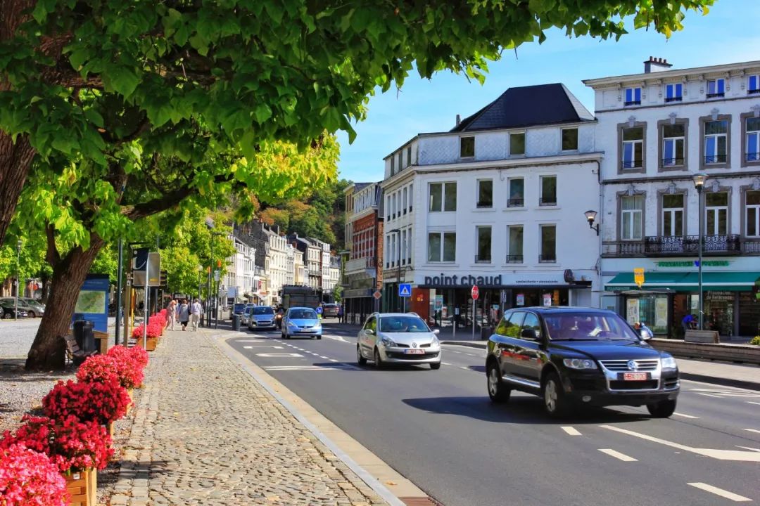 开车去欧洲的路上视频,开车去欧洲的完整视频