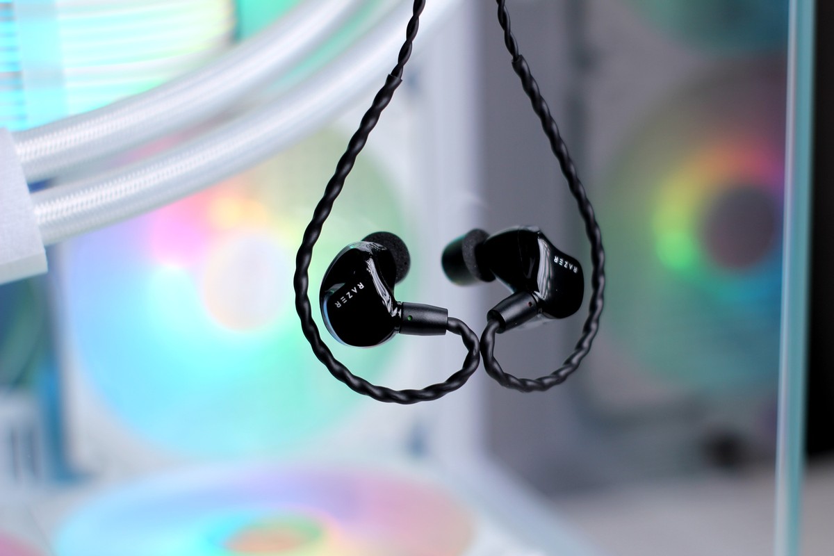 雷蛇耳机有线入耳式测评,舒适感强的hifi耳机