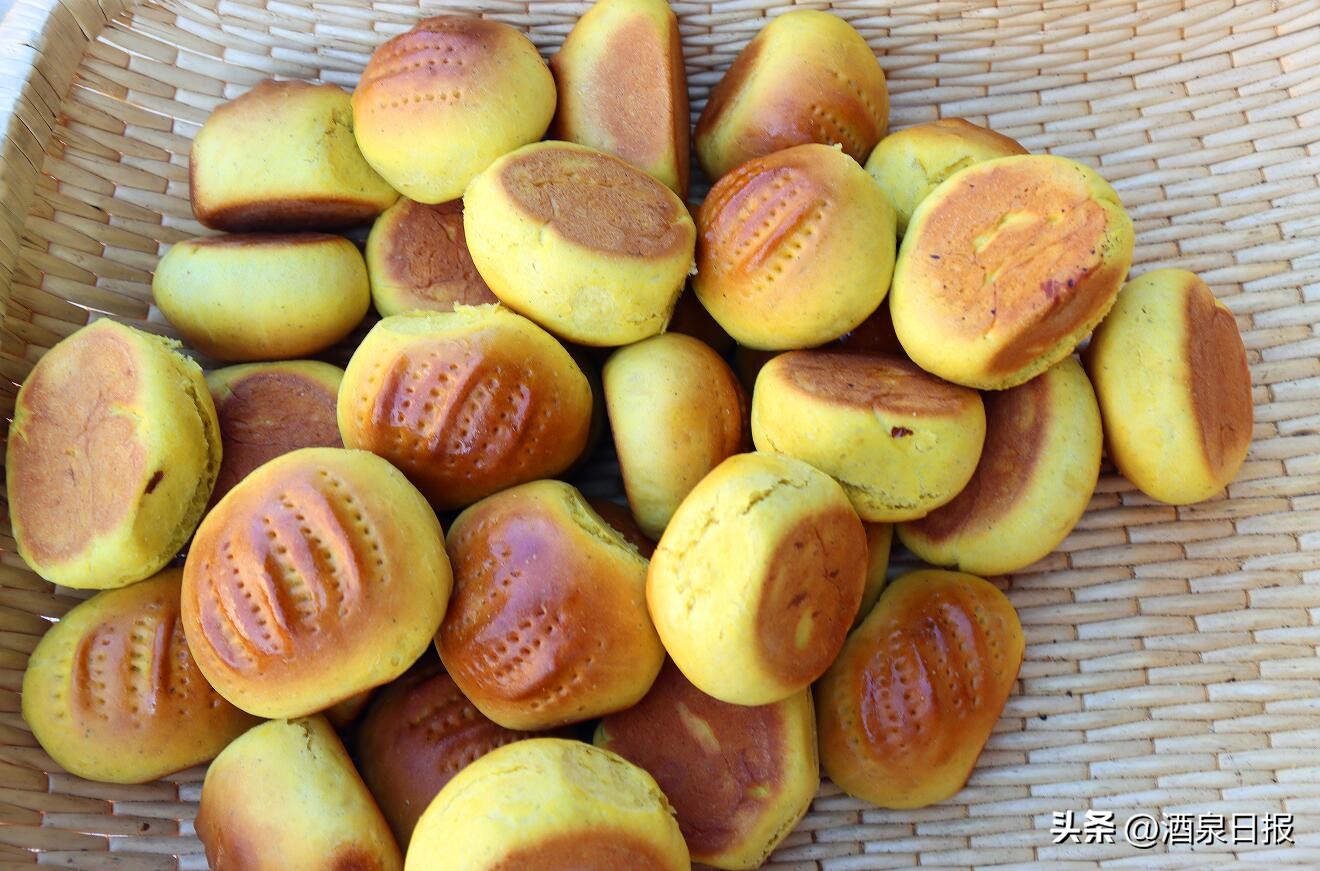 “小锅盔”“大生意”——*建华陈**的幸福生活