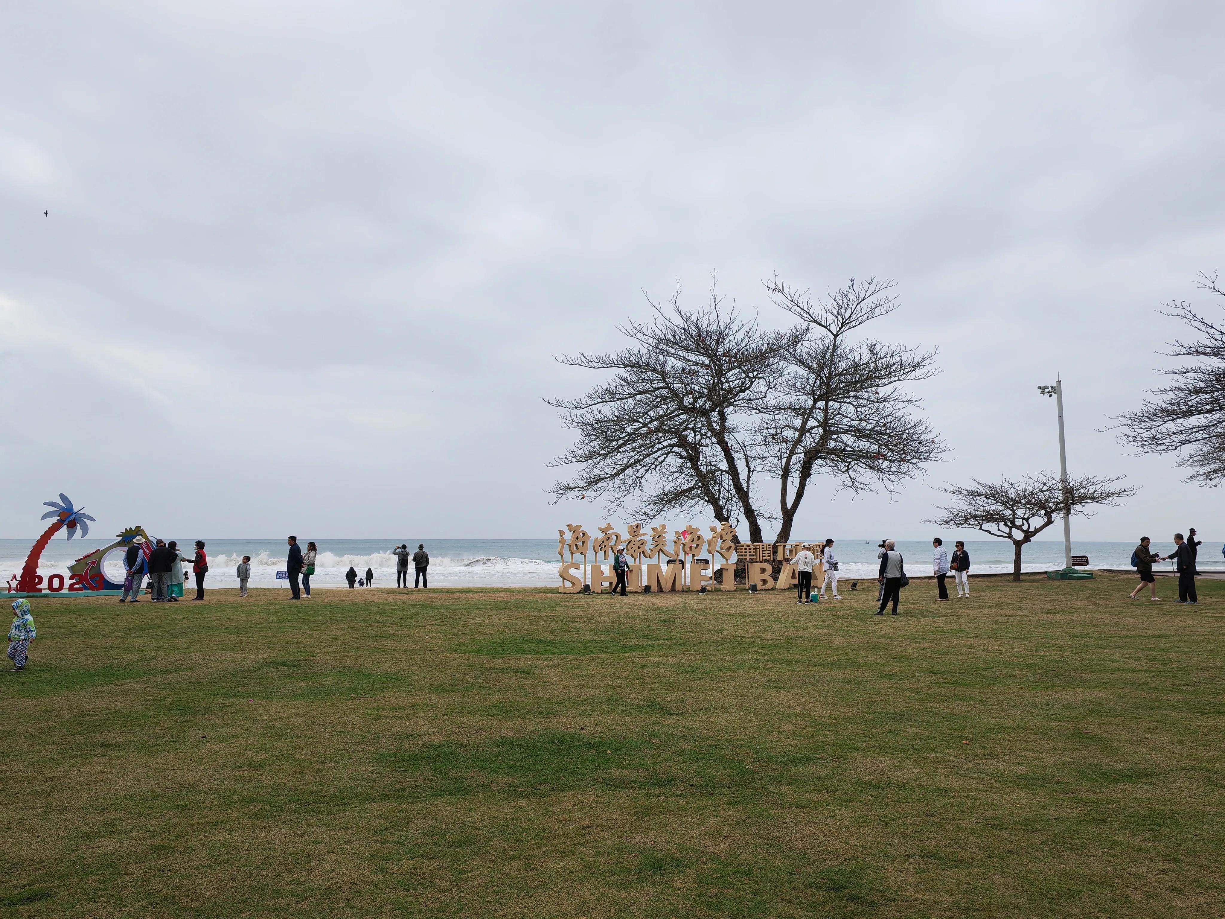 一车两人海南,一人一车自驾游海南怎么玩最实惠