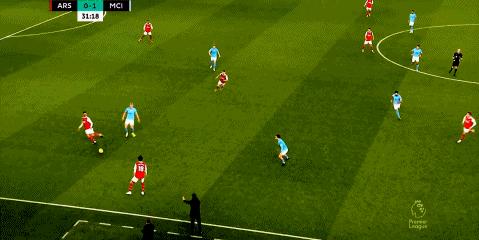 瓜迪奥拉输给穆里尼奥之后,曼城师徒对决