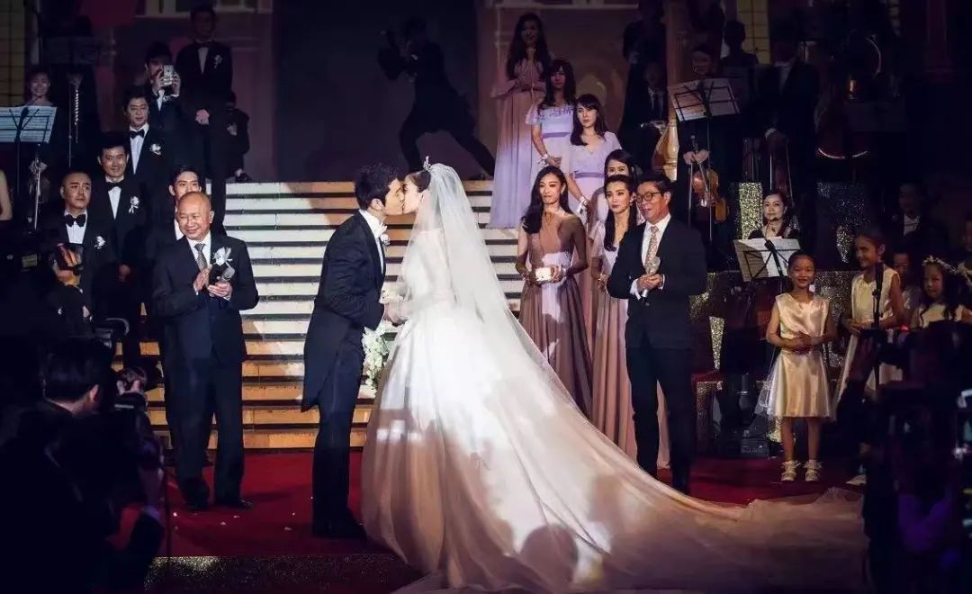 14年后，她与AB反转人生？