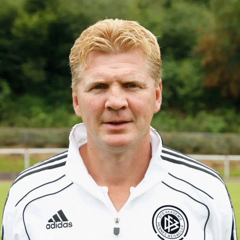 足坛百家姓之奇家军最佳阵容,足坛各姓氏阵容